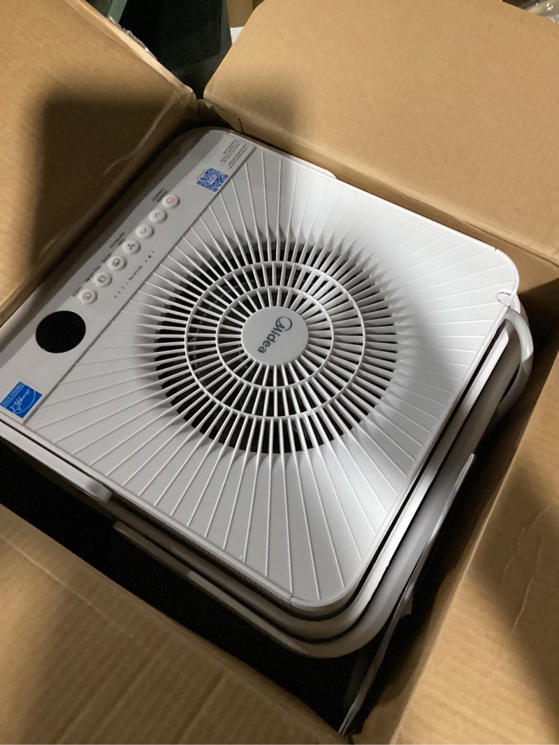 Condition photo showing Good Condition for midea cube 20 pint dehumidifier for basement, up to 1,500 sq. ft. dehumidifier with drain hose, energy star certificated, smart control, compatible with alexa, white