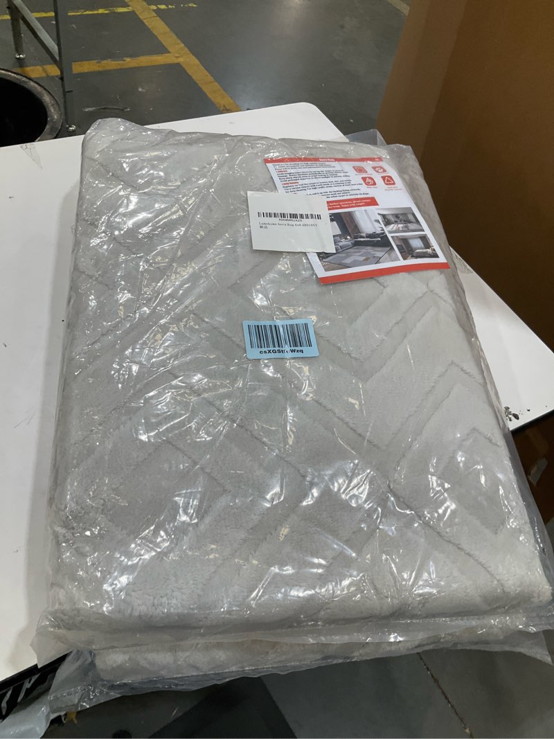 Condition photo showing New/Like New for area rug 4x6,washable area rugs with non-slip tpr backing design,fluffy soft feeling, high traffic,durable,area rug for living room,bedroom,home office,grey grey 4' x 6' (rectangular)