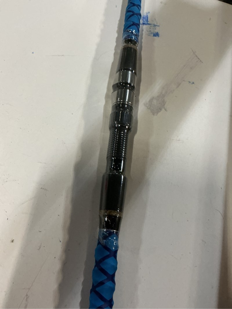 Condition photo showing Good Condition for Fiblink Surf Spinning Fishing Rod Carbon Travel Surf Rod 2 Piece/3 Piece/4 Piece Spinning Fishing Rod 9'/10'/11'/12'/15' 3pc 12ft---spinning