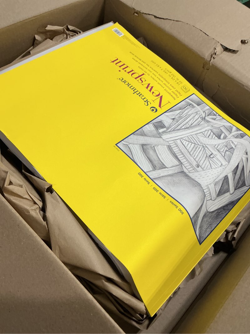 Condition photo showing Good Condition for strathmore 300 series tape bound newsprint pad, 32 lb. smooth paper, 18 x 24 inches, 50 sheets (307-18) 18x24 white 50 sheets