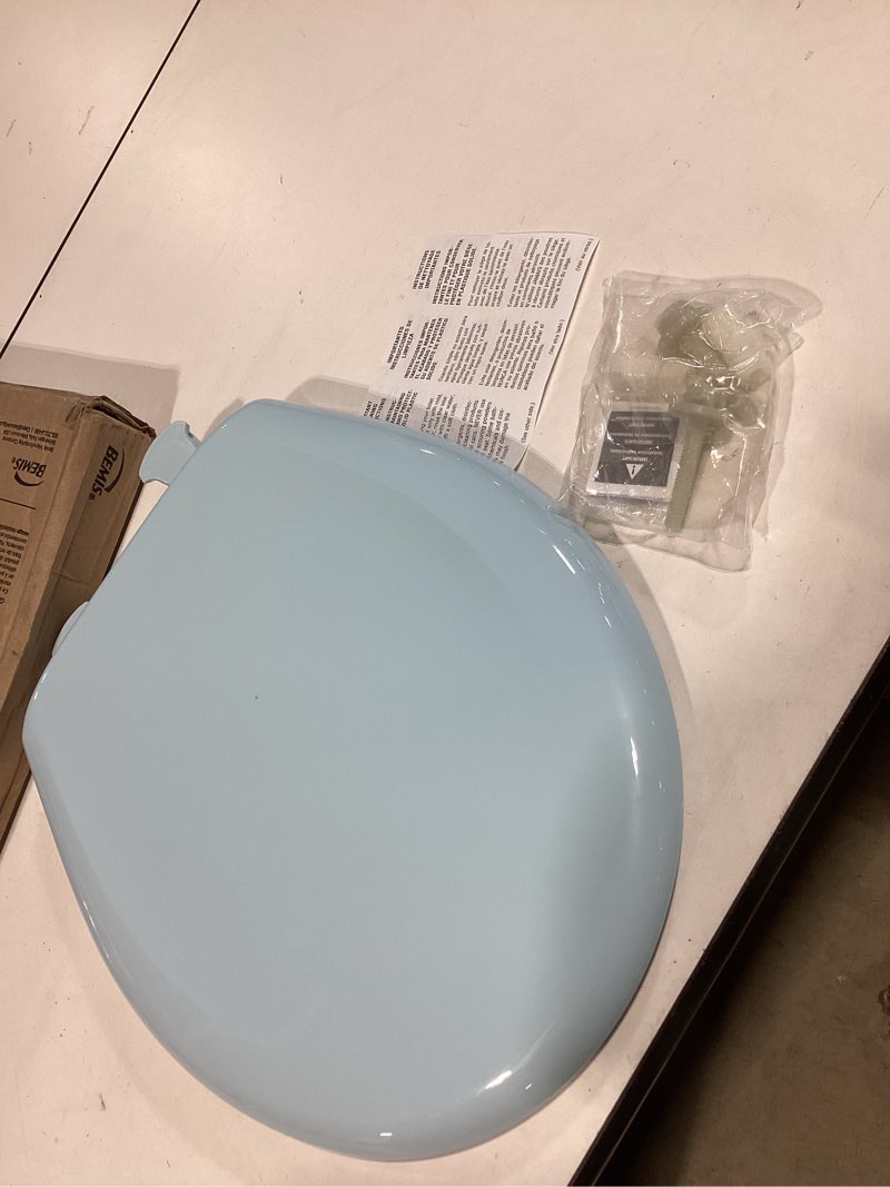 Condition photo showing Good Condition for bemis classic colors slow close toilet seat, easy clean hinges and durable plastic seat, made in usa, round, dresden blue round dresden blue
