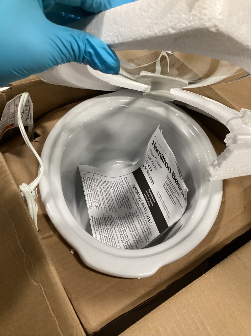 Condition photo showing New/Like New for Hamilton Beach 4-Quart Slow Cooker with 3 Cooking Settings, Dishwasher-Safe Stoneware Crock & Glass Lid, Stainless Steel (33140G) Silver & White 4 Quarts