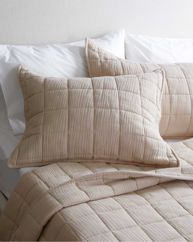 organic airy gauze box quilt, king, dune