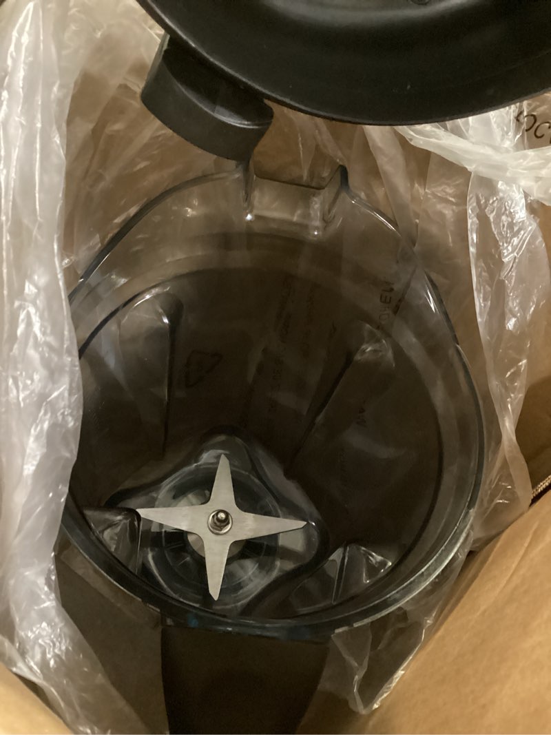 Condition photo showing Good Condition for For Vitamix Blender Pitcher 64oz Low-Profile, Replacement Pitcher Container Jar Cup for Vitamix 750, 5200, 5000, 6300, 7500, A3500, Vm0102, Vm0103, Vm0197, E310 Classic/Explorian/Commercial Series