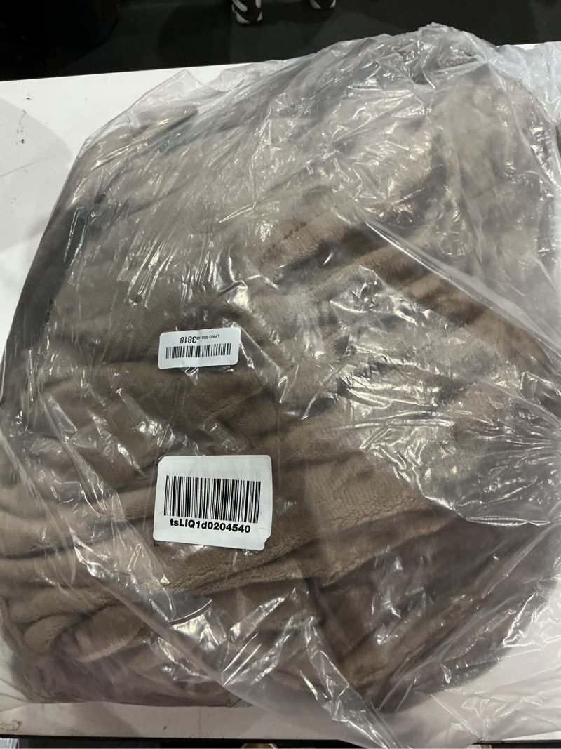 Condition photo showing Good Condition for beautyrest heated electric blanket for cold weather, fast heating heated blanket, auto shut off, virtually zero emf, multi heat setting, ul certified, mink queen (90 inx84 in) queen (90 in x 84 in) mink