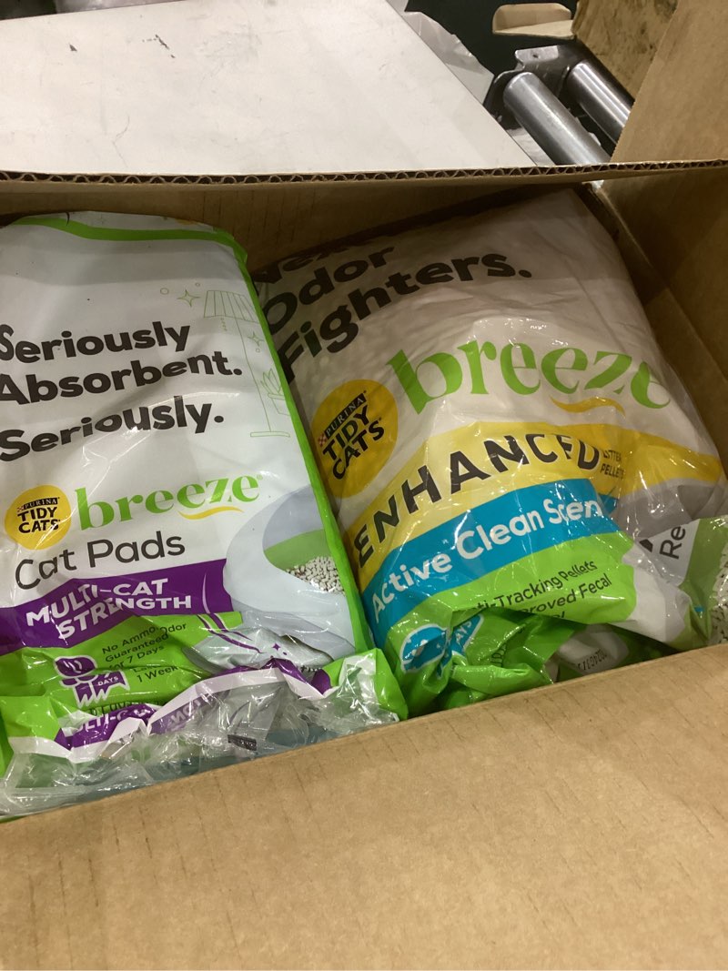 Litter pellets and cat pads