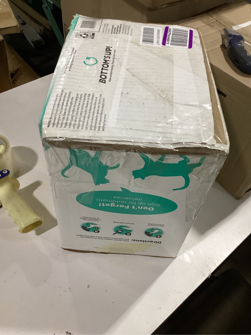 Condition photo showing Good Condition for purina tidy cats free and clean unscented clumping cat litter with odor control - 38 lb. box 38 pound (pack of 1)