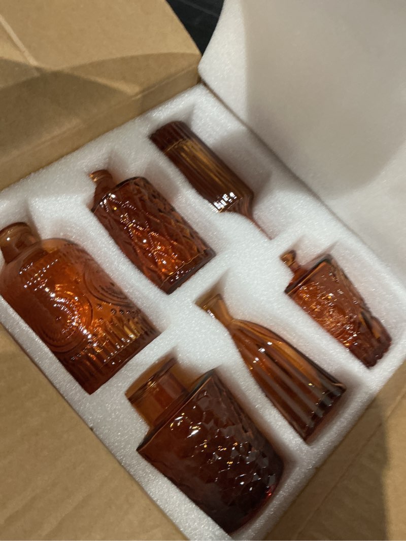 Condition photo showing Good Condition for supmind 12pcs glass bud vase set, small dark brown flower vase for centerpieces, bud vases in bulk, mini vintage vase for rustic wedding decorations?amber? amber 12pcs