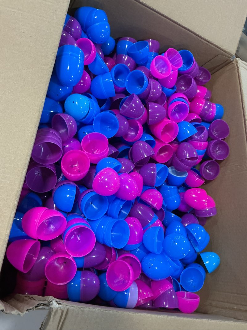 Condition photo showing Good Condition for 1000 pcs 2.4" fillable plastic easter eggs bulk with 12 golden eggs, colorful empty eggs for kids easter hunt party supplies classroom prizes basket stuffers easter party favors