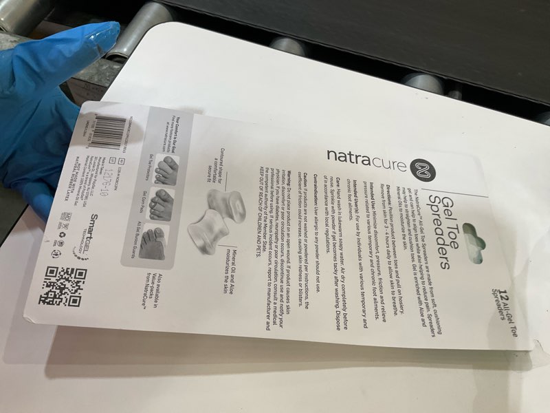Condition photo showing New/Like New for natracure gel toe spacers - helps with bunions, corns, blisters, rubbing & overlapping toes - toe se