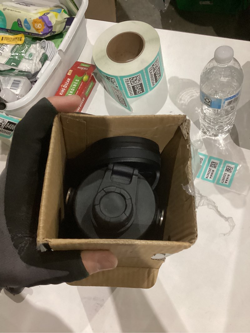 Condition photo showing New/Like New for hydrowion water bottle stainless steel,vacuum insulated leak proof tumbler 32oz with straw lid, spout lid and flex cap(cold for 48 hrs, hot for 24 hrs), fit in any car cup holder, mint - black mint - black 32 ounces