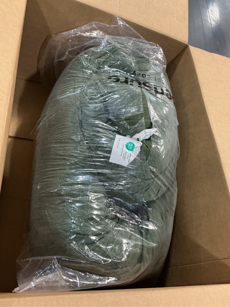 Condition photo showing As Is for bedsure california king comforter set - dark green soft bedding for all seasons, cationic dyed bed set, 3 pieces, 1 california king size comforter (104"x96") and 2 pillow shams (20"x36"+2") california king 12 - dark green