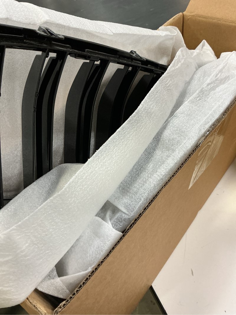 Condition photo showing New/Like New for F10 Grille - Front Kidney Grille Double Slats Glossy Black Compatible with 2010-2017 BMW 5 Series F10 F11 F18 Sedan 520i 528i 535d 535i 550i 520i - ABS Gloss Black Kidney Grill Double Slats Gloss Black 2010-2016 5 Series F10