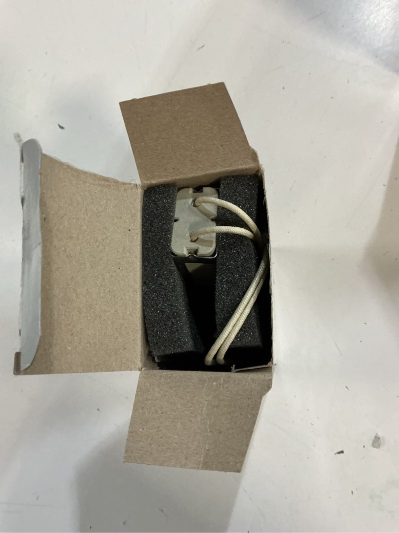 Condition photo showing Good Condition for frigidaire 5303935066 burner igniter for oven burners, gold