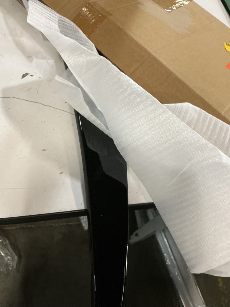 Condition photo showing As Is for rear spoiler wing for mercedes-benz w222 s class sedan s450 s550 s560 s63 2014-2020 glossy black auto exterior abs tail trunk lip spoiler wing aerodynamic styling black spoiler wing