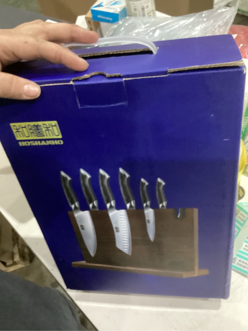 Condition photo showing Good Condition for HOSHANHO 7 Pieces Kitchen Knife, Japanese High Carbon Stainless Steel