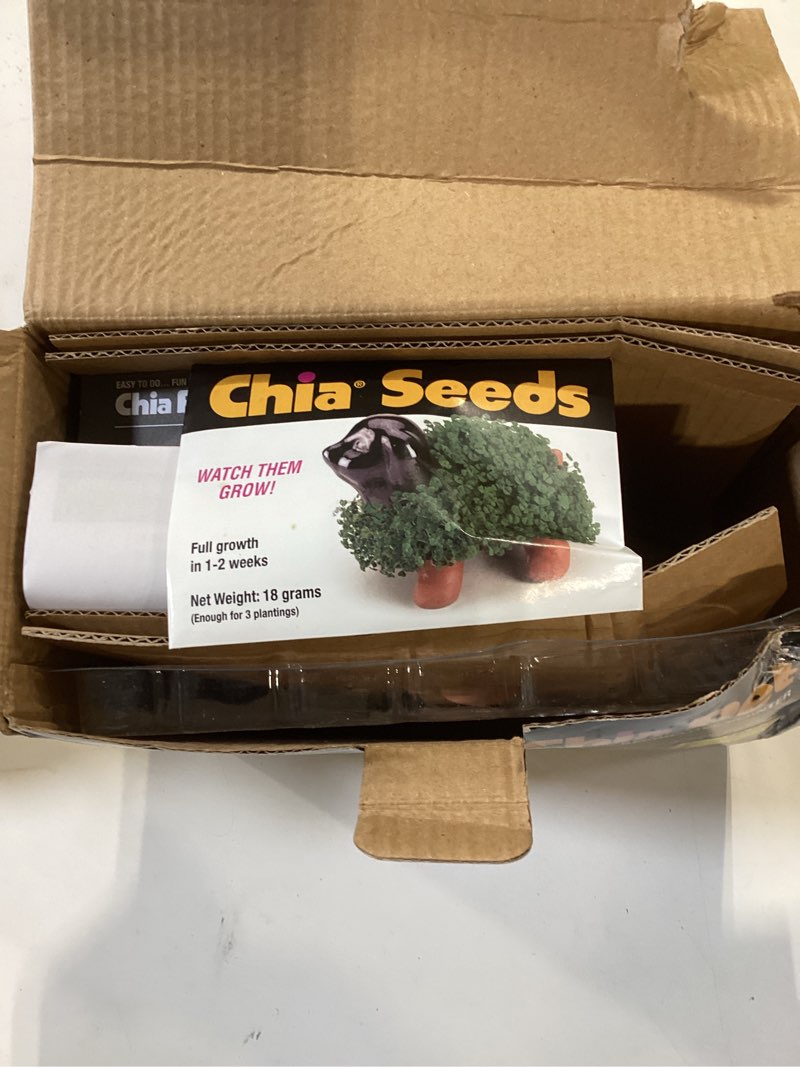 Condition photo showing Good Condition for chia pet megan with seed pack, decorative pottery planter, easy to do and fun to grow, novelty gift, perfect for any occasion 7.3 inches (w) x 4.5 inches (l) x 8 inches (h) m3gan