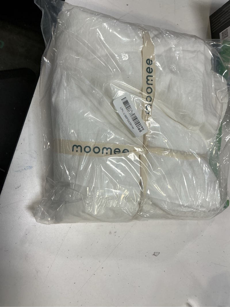 Condition photo showing New/Like New for MooMee Bedding Duvet Cover Set 100% Washed Cotton Linen Like Textured Breathable Durable Soft Comfy (Solid Off White, Full 80"x90") Solid Off White (No Comforter) Full (80"x90")