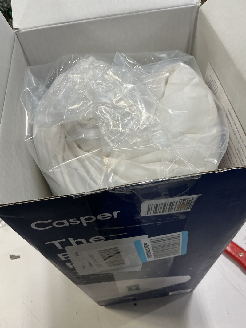 Condition photo showing New/Like New for Casper - Essential Pillow - White