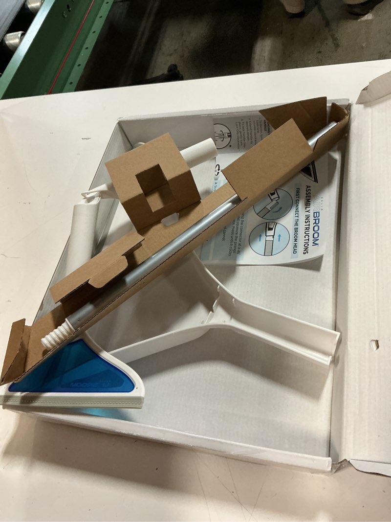 Condition photo showing Good Condition for helio air broom 3 piece kit all surface sweeper and squeegee for wet and dry cleaning dust, dirt, liquids, pet hair, tile, hardwood floors, carpet, furniture, windows, shower doors as seen on tv