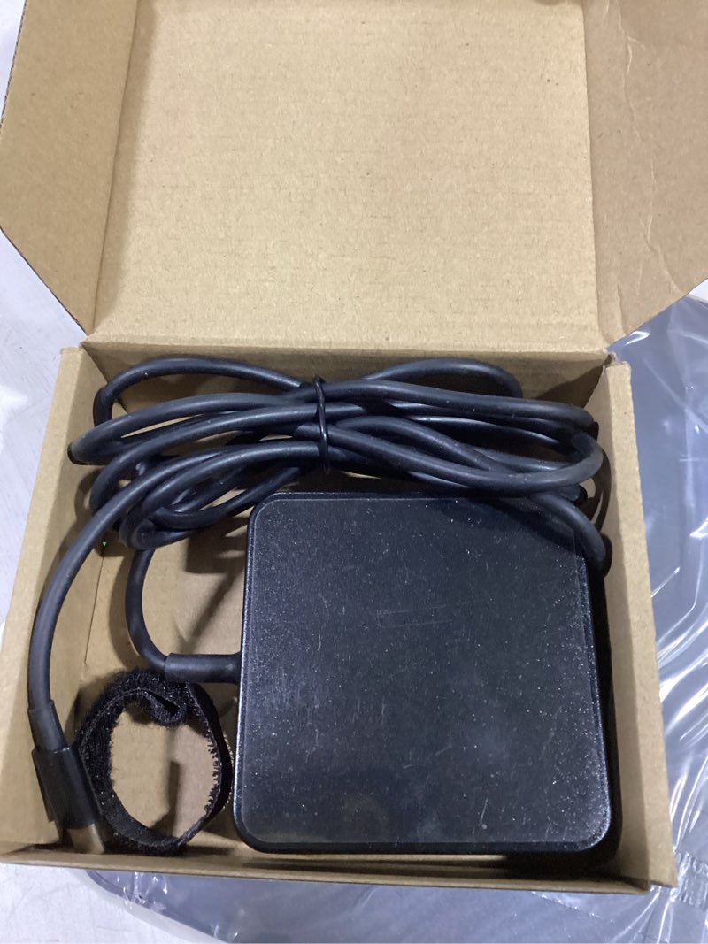 Condition photo showing Good Condition for 65W USB C Power Adapter, Fiattigear Type C Power PD Wall Fast Charger Compatible with Mac Book Pro, Dell Latitude, Lenovo, Huawei Matebook, HP Spectre, Acer Chromebook and Any Laptops or Smart Phones1