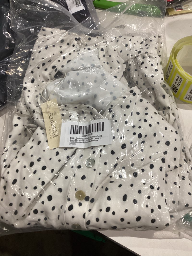 Condition photo showing Good Condition for Beautiful Nomad Women's Long Sleeve Floral Midi Dress Boho Casual V Neck High Waist Flowy Ruffle Long Dresses White (Black Dots) Large