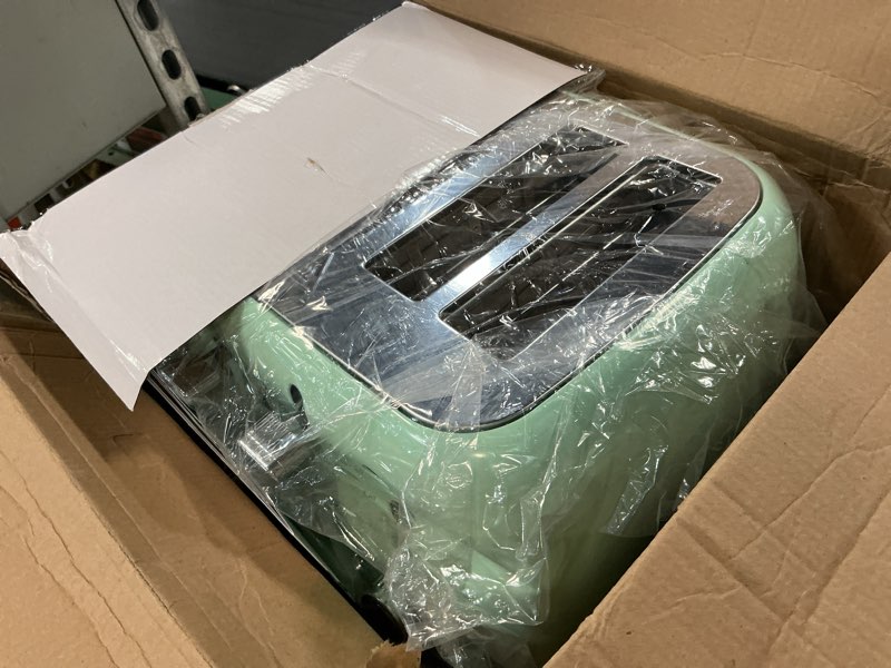 Condition photo showing Good Condition for Roter Mond Toaster 4 Slice Retro Stainless Steel with Extra Wide Slots Bagel, Defrost, Reheat Function, Dual Independent Control Panel, Removable Crumb Tray, 6 Browning Levels, Aqua Green Mint Green