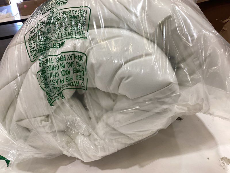Condition photo showing As Is for litanika queen comforter set ivory, 3 pieces cream ruffle farmhouse aesthetic bedding comforter set, lightweight fluffy microfiber bed set (90x90in comforter, 2 pillowcases) queen (90"x90") 04 - ivory