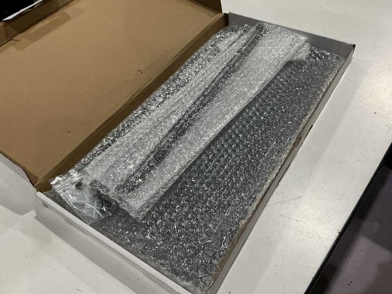 Condition photo showing Good Condition for lian li o11de-4x computer accessory kit