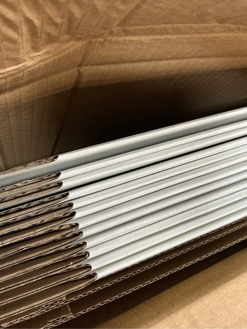 Condition photo showing New/Like New for Kisston 12 Pieces Cardboard Pet Carriers 17.5 x 8.5 x 15 Inches for Small Animals Cat Hamster Guinea Pig Rabbit Bird Travel Box