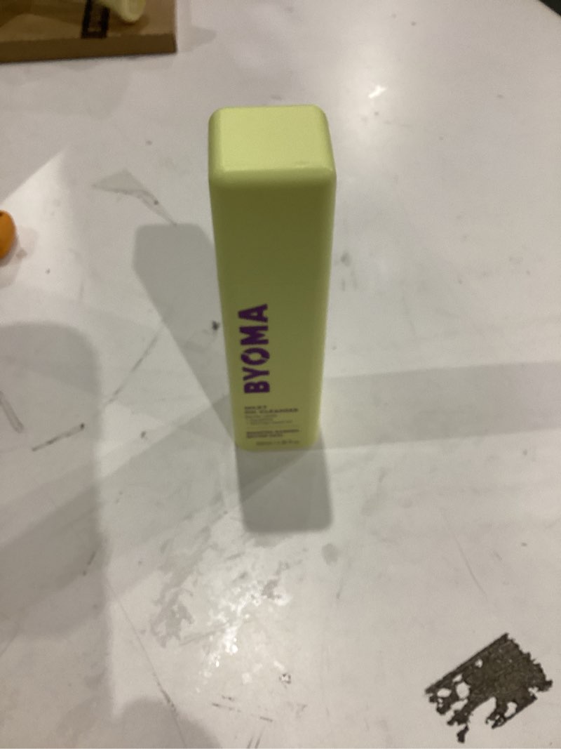 Condition photo showing New/Like New for BYOMA Milky Oil Cleanser - Hydrating Facial Cleanser for Skin Barrier Repair - Tri-Ceramide Face Wash for Sensitive Skin & All Skin Types - Deeply Hydrated Skin, No Oily Residue - 3.38 fl oz