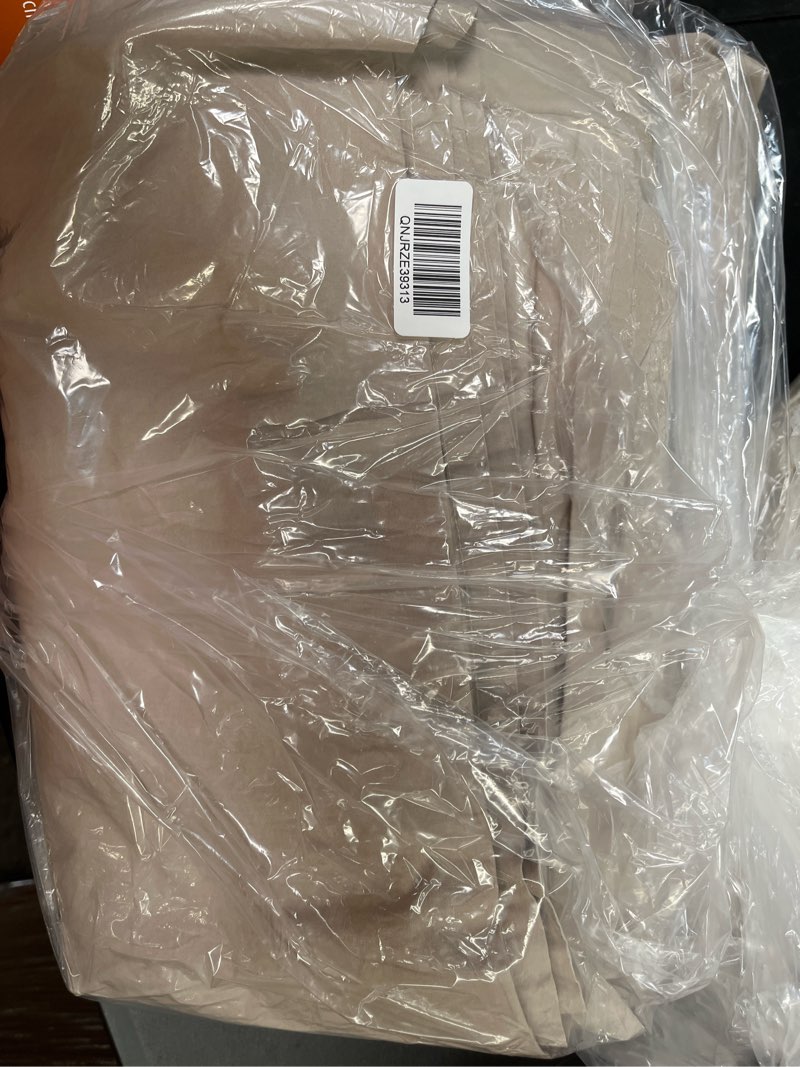 Condition photo showing Good Condition for classic organic percale sheet set, king, dove