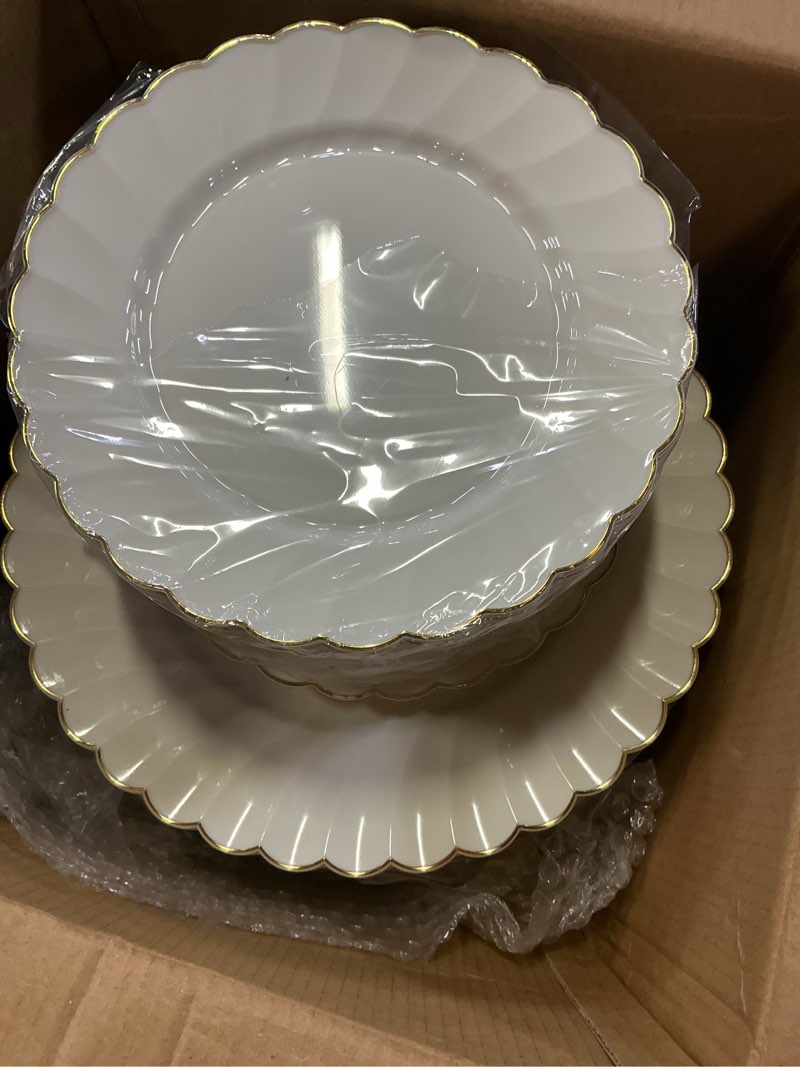 Condition photo showing Good Condition for stock your home 100 pack – elegant ivory & gold scalloped plastic plates – heavy-duty disposable cream plates with gold rim for thanksgiving, holidays, dinners & parties ivory & gold 100