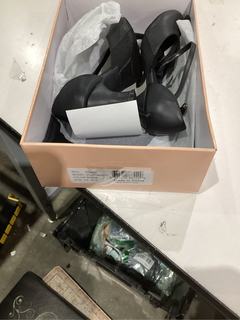 Condition photo showing Good Condition for bloch women's splitflex t-strap character shoe, versatile shoe, cushioned insole, suede forefoot outsole, short shank with an elastic panel, comfortable, high durability, superior fit 5 black