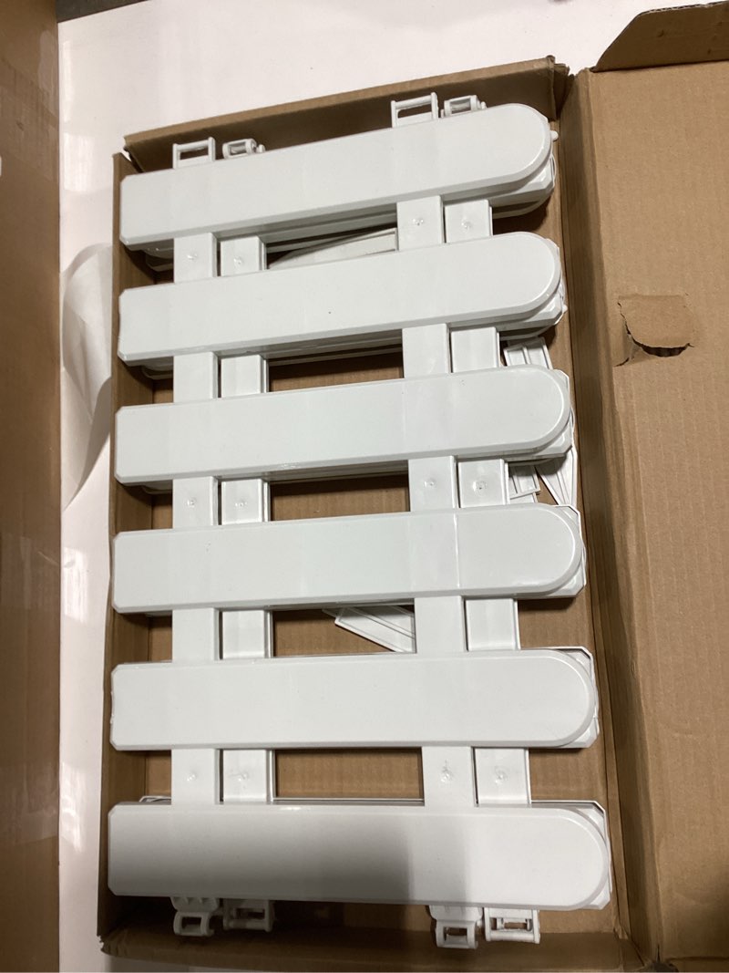 CHICIEVE 4 pcs 11.8x19.7inch White Plastic Picket Fence Christmas Xmas Tree Wedding Party Decoration