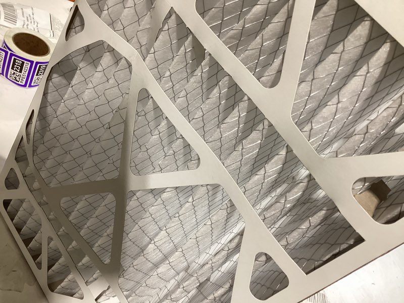 Condition photo showing As Is for filtrete 16 x 25 x 4 (slim fit) merv 12 1550 mpr slim allergen, bacteria and virus electrostatic pleated