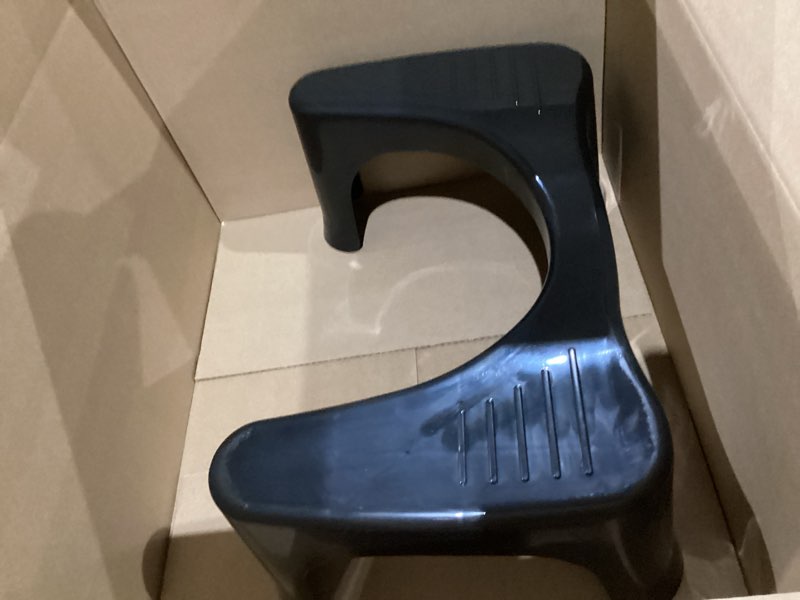 Condition photo showing Good Condition for Squatty Potty The Original Bathroom Toilet Stool, Curve Lightweight with Sleek and Modern Design, Black, 7"