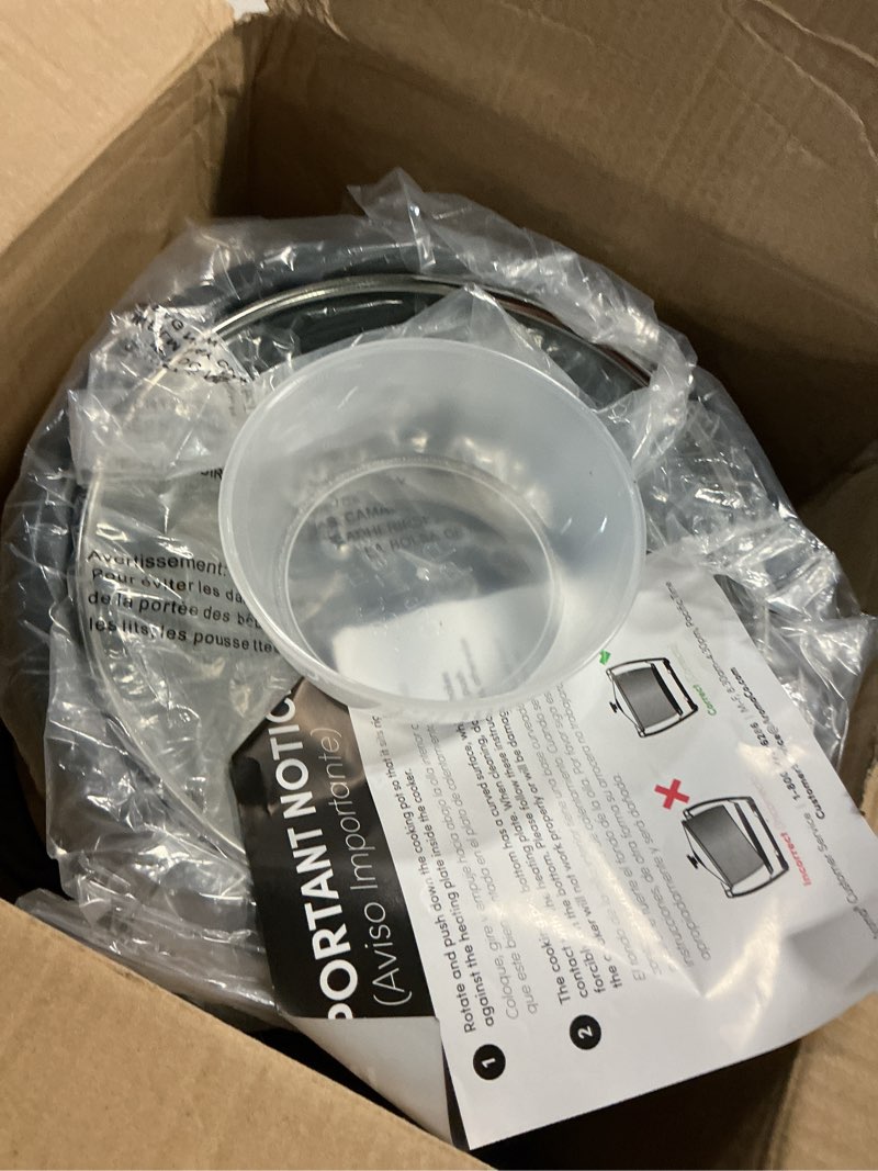 Condition photo showing Good Condition for aroma® 3-cup (uncooked) / 1.5qt / 6-cup cooked rice & grain cooker (arc-743-1ngor) 6 cup cooked / 3 cup uncooked / 1.5 qt. red