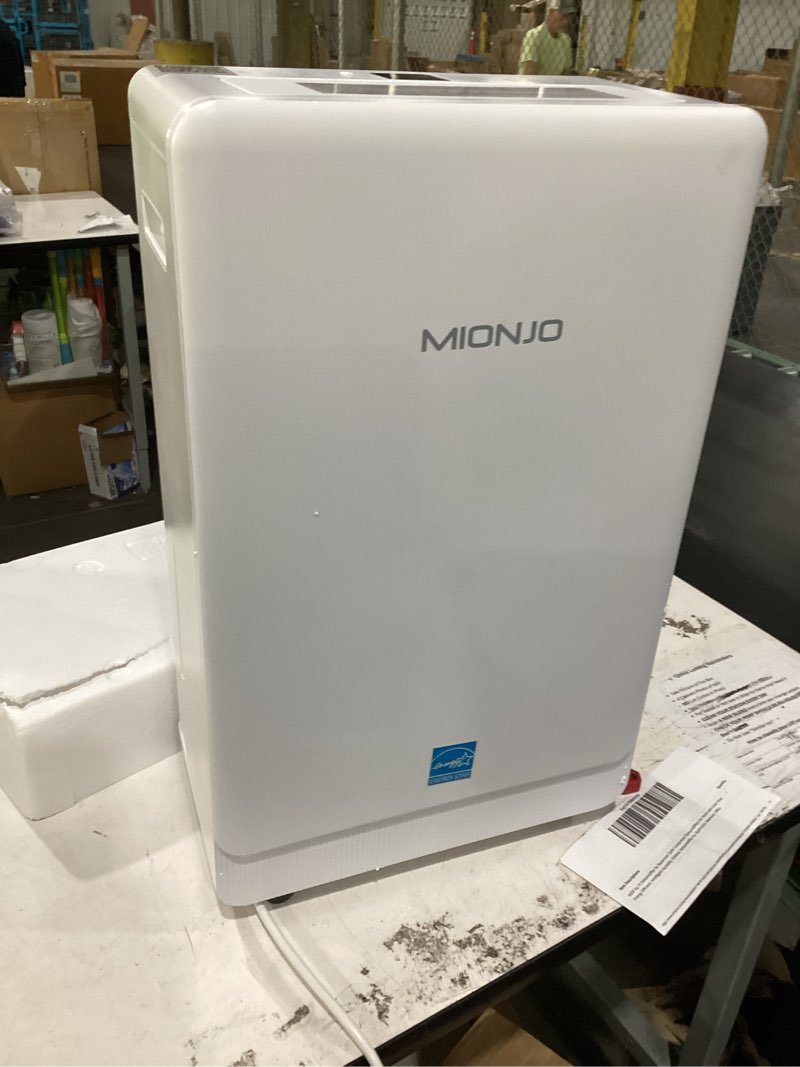 Condition photo showing Good Condition for 4500 sq. ft dehumidifier for basement quilt compressor dehumidifiers for home with drain hose, energy efficient, intelligent humidity control, dehumidifier for bathroom, bedroom, office white