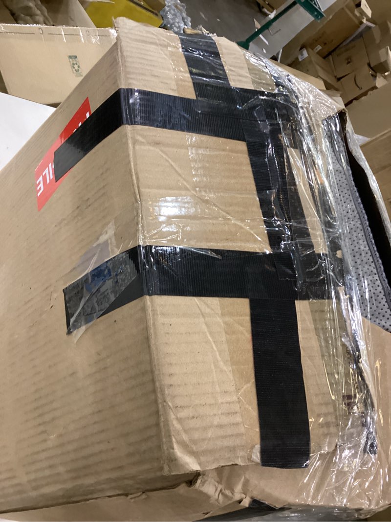 Condition photo showing Good Condition for Wedge pillow set