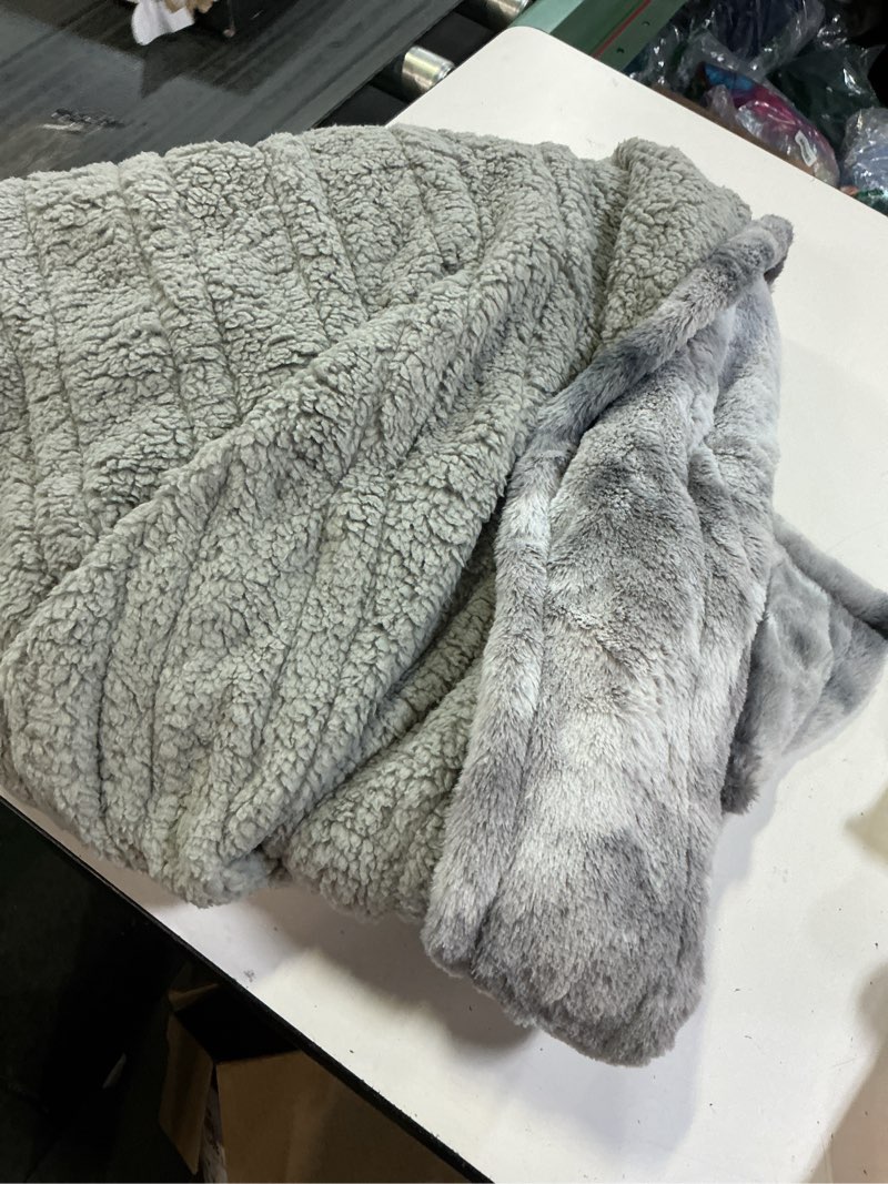 Condition photo showing As Is for homemate heated blanket electric throw - 50"x60" heating blanket throw 1/2/4/6/8 hours auto-off 10 heat levels over-heat protection luxury faux fur sherpa etl certification 01 - grey 50"x60"