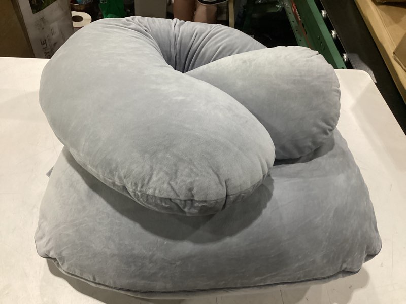 Condition photo showing Good Condition for momcozy pregnancy pillows for sleeping, u shaped full body maternity pillow with removable cover - support for back, legs, belly, hips for pregnant women, 57 inch pregnancy pillow for women, grey