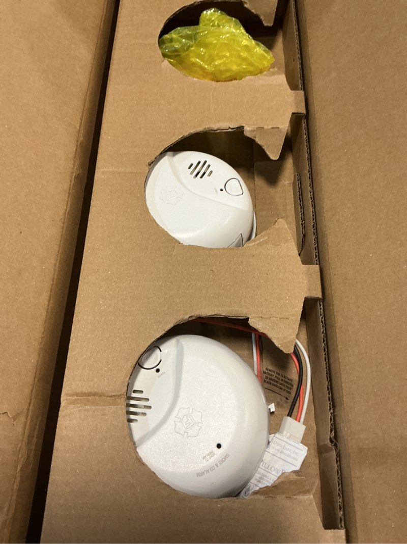 Condition photo showing As Is for First Alert SMICO105-AC, Interconnect Hardwire Combination Smoke & Carbon Monoxide Alarm with 10-Year Battery Backup, 3-Pack