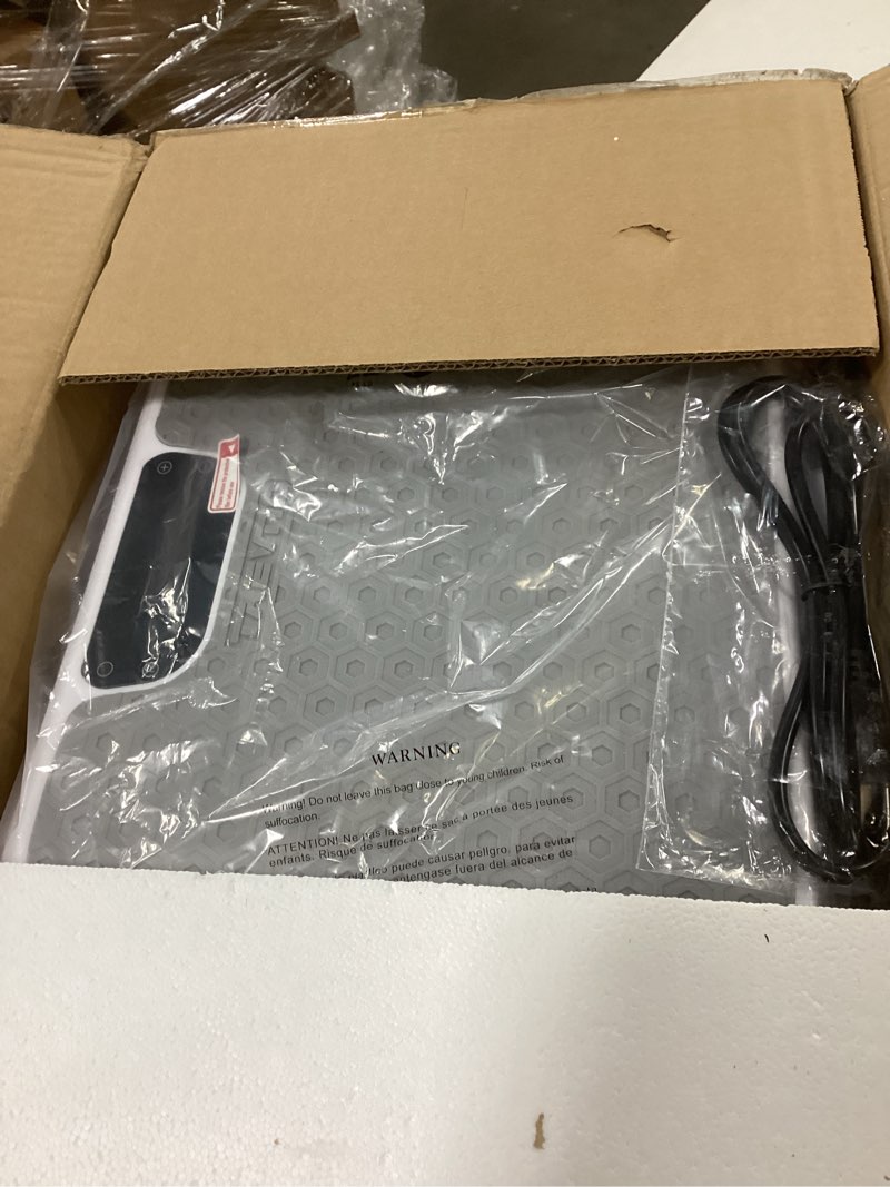 Condition photo showing Good Condition for Vibration Plate Exercise Machine Weight Loss, Full Body Shaker Workout Vibration Plates Lymphatic Drainage, Stand Shake Vibrating Plate for Women Men 450 Lbs Capacity Fitness Platform White