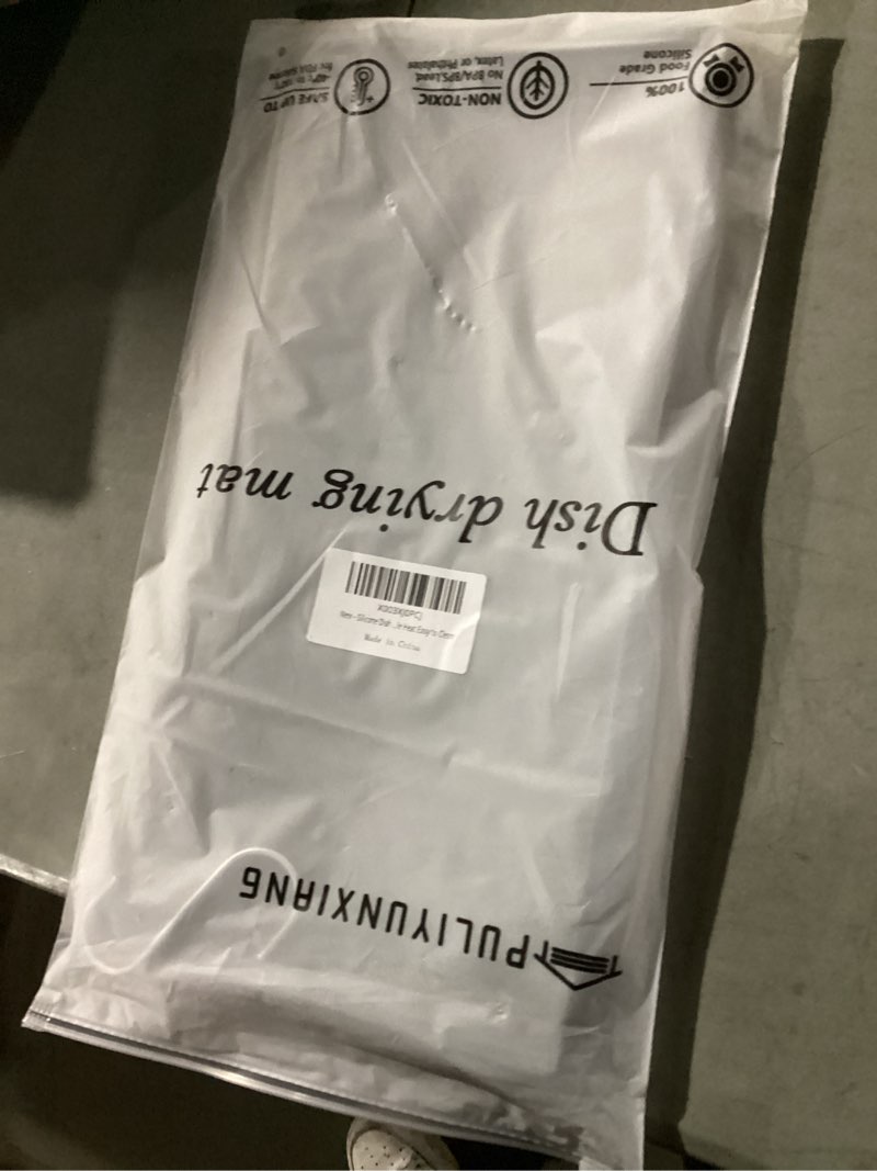 Condition photo showing Good Condition for Silicone Dish Drying Mat for Kitchen Counter, Collapsible Trifold Large Dish Drainer Mat, Drying Mat with Hook, 24x16In Non-Slip Silicone Sink Mat, Easy to Clean Gray 24" x 16"