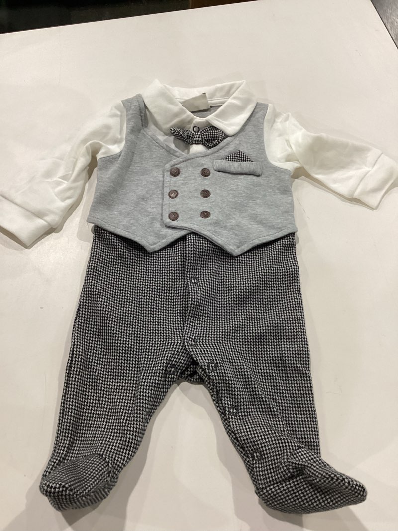 (3 month )baby onsie