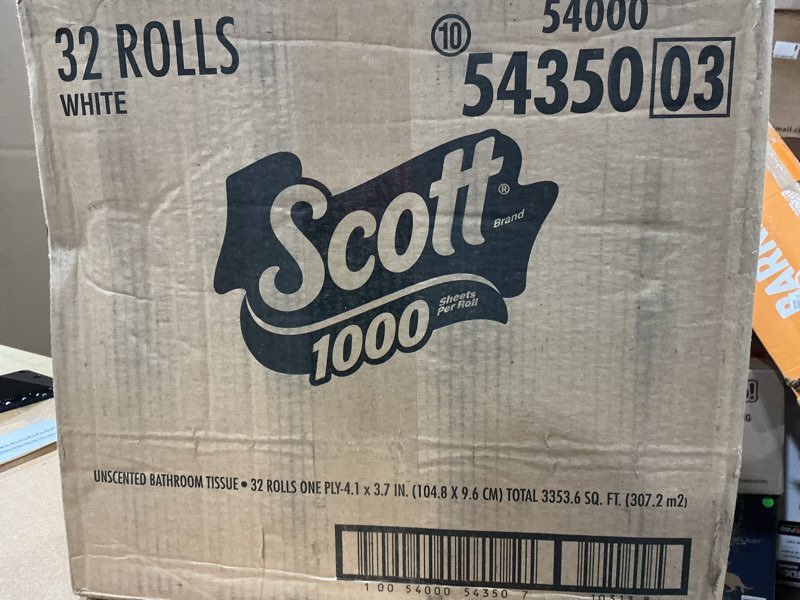 Condition photo showing New/Like New for scott 1000 sheets per roll toilet paper, 32 rolls