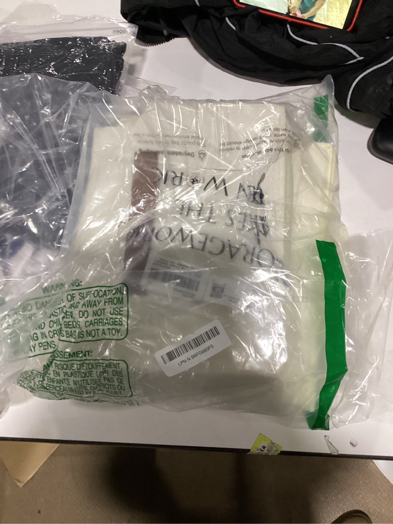 Condition photo showing New/Like New for StorageWorks Closet Storage Bins, Trapezoid Organizer Box for Shelves, Fabric Clothes Bin, Foldable Organizing Baskets with Handles, Large, Ivory White, 3-Pack Ivory White Large