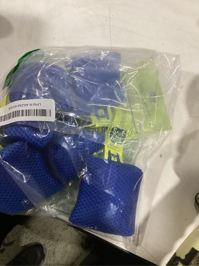 Condition photo showing Good Condition for Race&Herd Original Dog Scent Training Kit, Scent Work Training Kit for Dogs - Nosework for Dog Mental Stimulation Agility Training Equipment for Dogs, Brain Games Smell Training Kit for Loss of Smell Blue - 6 Pack Bag