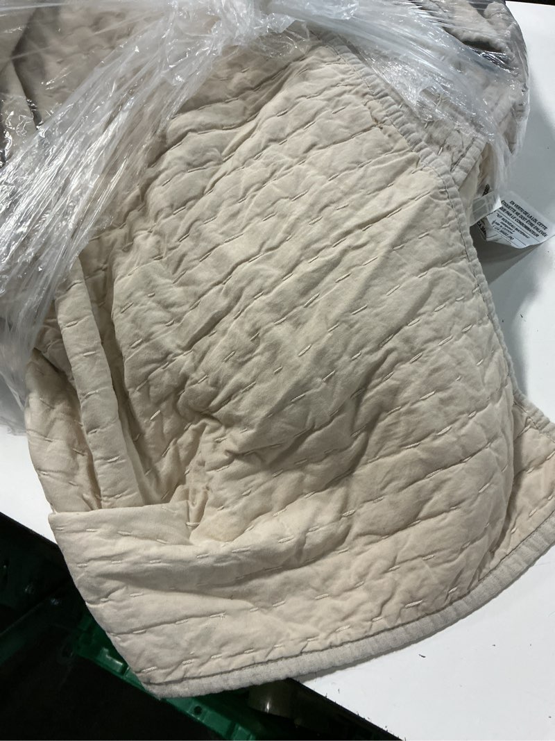 Condition photo showing As Is for european linen cotton stitch quilt